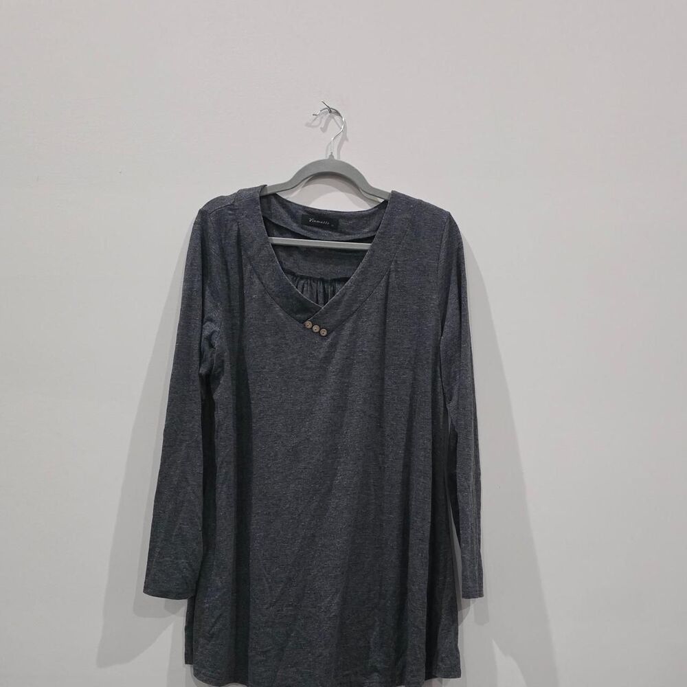 Vinmatto Women's Grey and Black Shirt